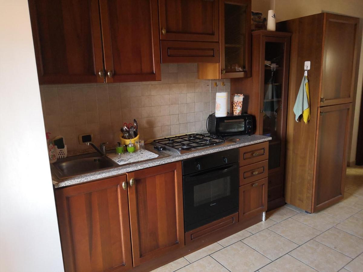 Appartement La mansardina à Sulmona Extérieur photo
